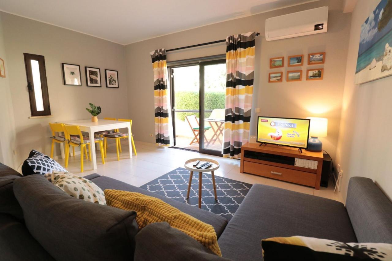 Lovelystay - Cozy 1Br Flat In Alvor With Ac And Balcony Exterior photo